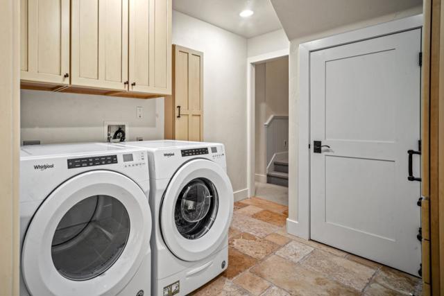 0 Casanova 5 NW of Ocean Avenue, Carmel CA: https://media.crmls.org/mediaz/d90acda5-9099-453d-95e1-ab6c41acee9e.jpg