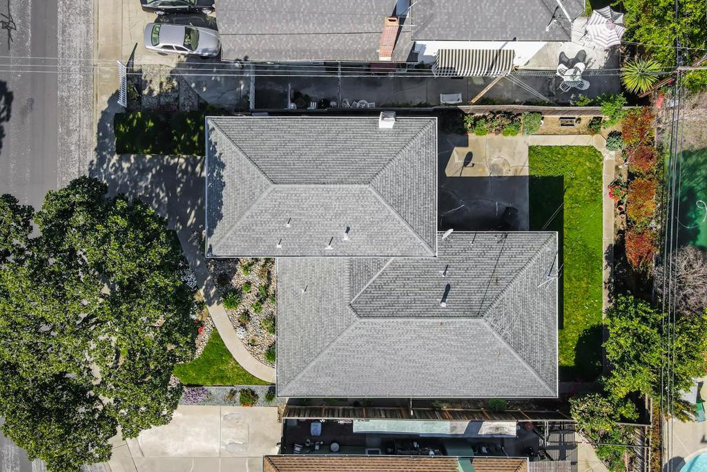 https://media.crmls.org/mediaz/d90ad2f7-f577-4e80-bd15-40e9052886f2.jpg?preset=X-Large
