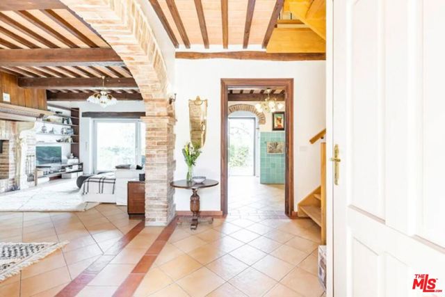 10 Via San Lorenzo, Umbria, ITALY,  CA: https://media.crmls.org/mediaz/d90ae3a7-6923-4455-967f-b5cc64ebd8ad.jpg