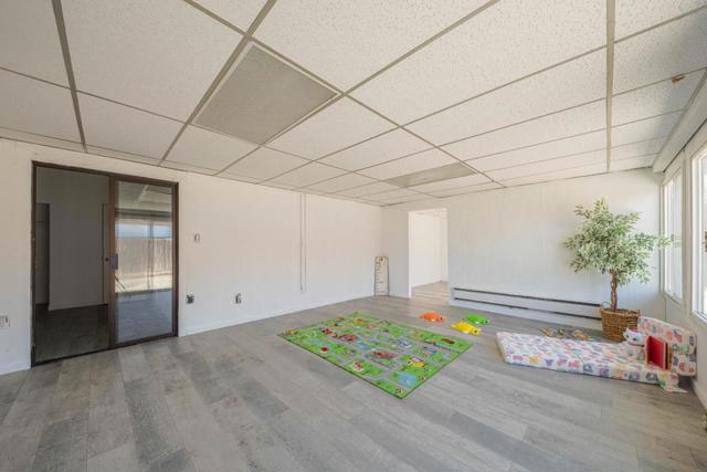 96 Shasta Way, Salinas CA: https://media.crmls.org/mediaz/d90b8edb-fe6b-4a8b-b02d-e83542b9d7e2.jpg