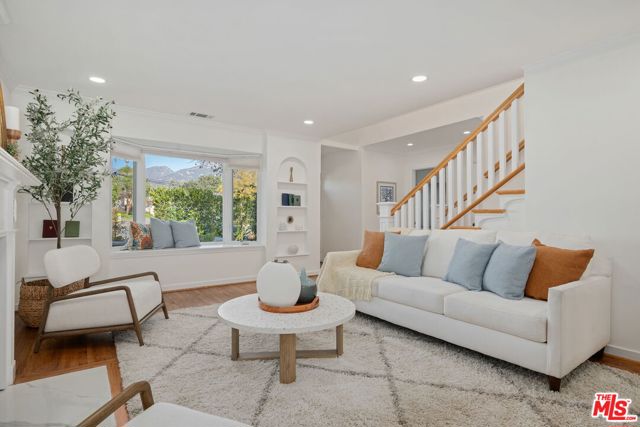 2965 Calle Noguera, Santa Barbara CA: https://media.crmls.org/mediaz/d90bb60d-f78a-4bdb-a46d-46067e60e7fe.jpg