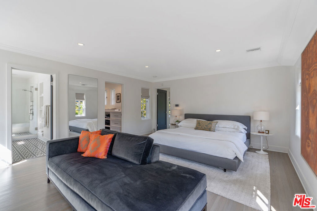 MLS #26857649 image #43