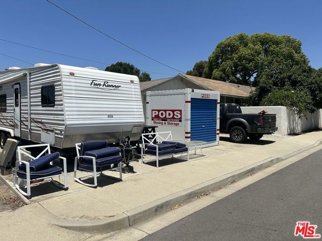 1990 7th Street, La Verne CA: https://media.crmls.org/mediaz/d90c9a18-a68b-4025-a446-1dd7dbac0ad7.jpg