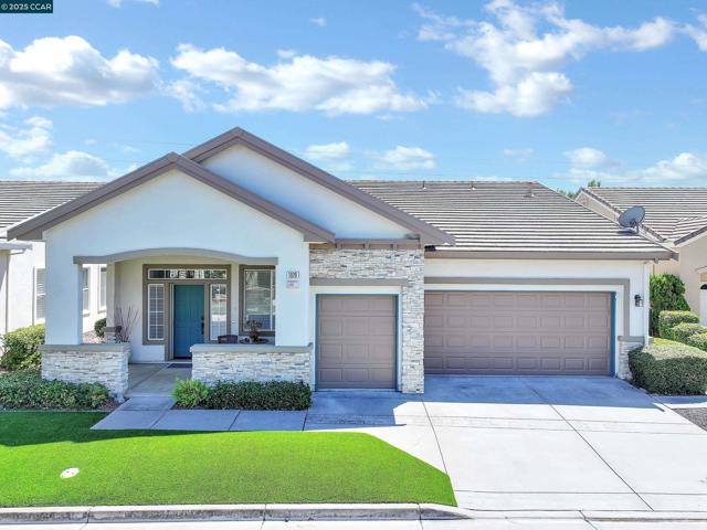 1820 Mariposa Way, Brentwood CA: https://media.crmls.org/mediaz/d90d96cd-5302-42d2-a960-1999d482e2ea.jpg