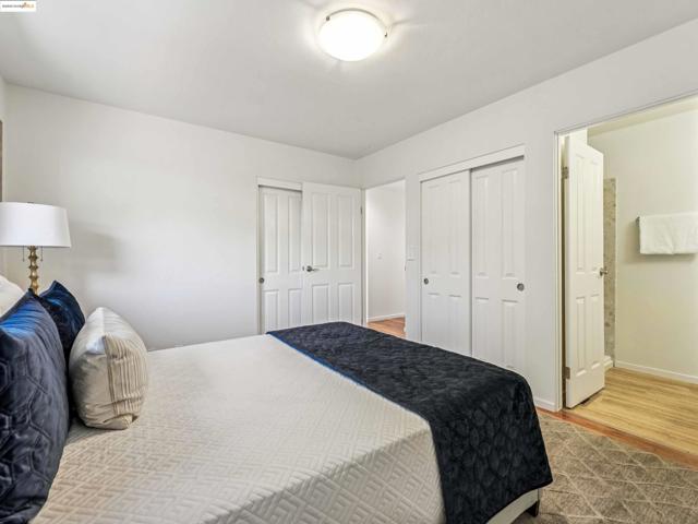 Image 25 of 46 For 589 Evangeline Way