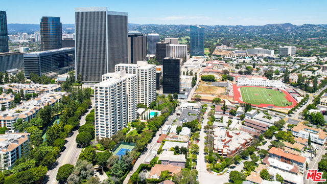 2160 Century Parkway, Los Angeles, California 90067, 2 Bedrooms Bedrooms, ,2 BathroomsBathrooms,Condominium,For Sale,Century,24408363