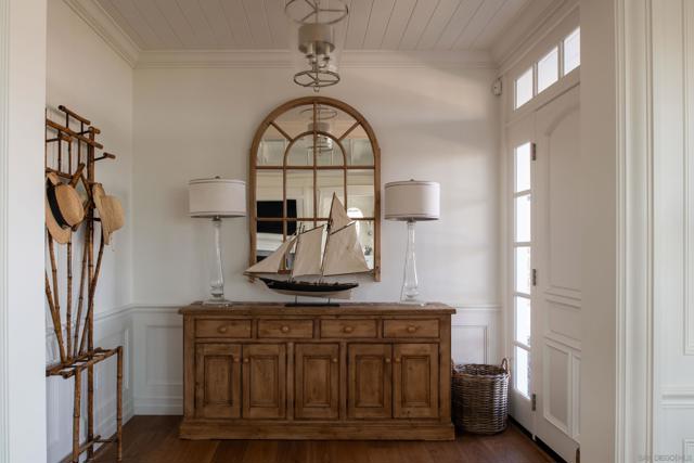 3603 Carleton St, San Diego CA: https://media.crmls.org/mediaz/d9102bb8-23e4-4d35-8b1e-6c58b1b9b33c.jpg