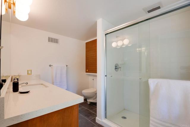 Detail Gallery Image 16 of 26 For 255 Montezuma Rd, Borrego Springs,  CA 92004 - 3 Beds | 3 Baths