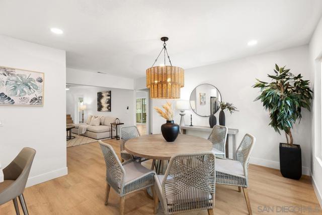 3758 Antiem St, Clairemont Mesa CA: https://media.crmls.org/mediaz/d91098ff-2cda-4cb8-bcd8-7c7106d85aab.jpg