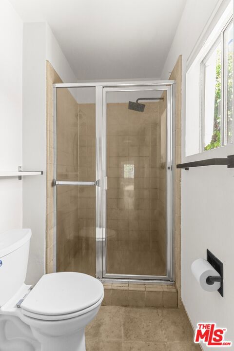 2652 Stoner Avenue, Los Angeles CA: https://media.crmls.org/mediaz/d910b675-c72f-426c-9768-17ffa5b098f5.jpg