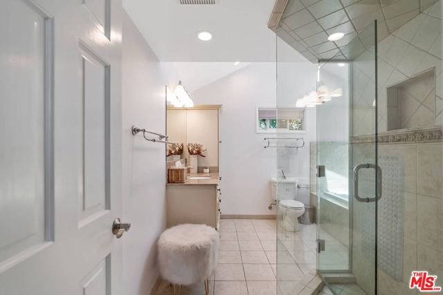 Drew Fenton | 99 Paradise Cove Road Malibu CA | MLS: 7290100