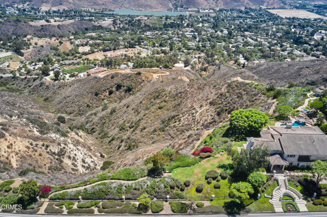 11848 Presilla Road, Camarillo CA: https://media.crmls.org/mediaz/d9123f5c-f970-4aa3-8dd3-75231ab02ba1.jpg