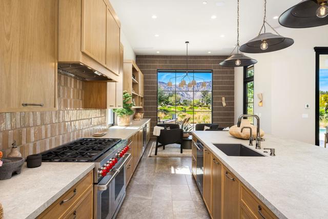 Image 37 of 63 For 78751 Deacon Drive