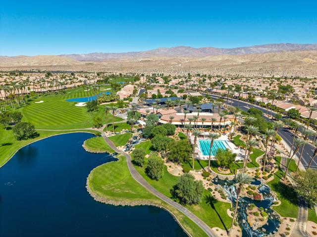 2 Bed Home for Sale in Palm Desert, California