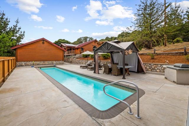 8697 Dyer Road, Salinas CA: https://media.crmls.org/mediaz/d913c464-2571-428c-a908-106819dc2a08.jpg
