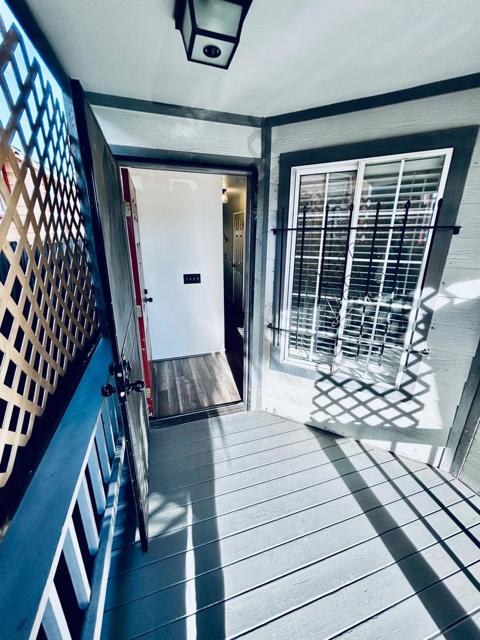 5822 E 16th Street, Oakland CA: https://media.crmls.org/mediaz/d914d6b8-2c24-4eda-8547-37b58eac6dec.jpg