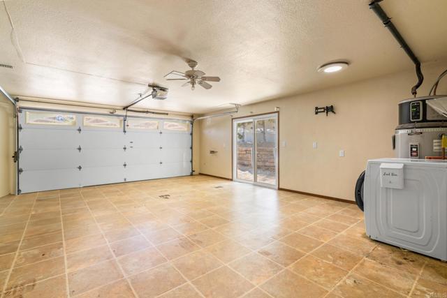 Detail Gallery Image 27 of 64 For 1838 Acacia Ln, Fallbrook,  CA 92028 - 6 Beds | 3 Baths