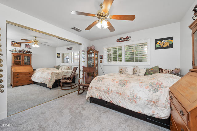 4850 N Moorpark Road, Thousand Oaks CA: https://media.crmls.org/mediaz/d9166e6c-390f-4c7a-9eb7-78e9cb34c5fd.jpg
