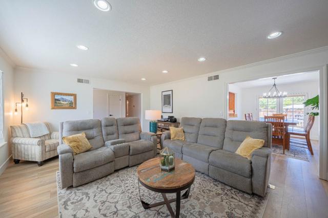 22800 Bravo Place, Salinas CA: https://media.crmls.org/mediaz/d9177f06-74e6-41a6-9828-88b2d5eb7724.jpg