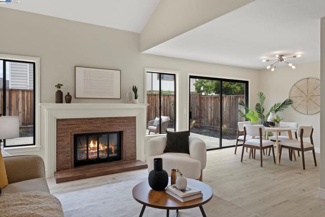 3664 Thrush Terrace, Fremont CA: https://media.crmls.org/mediaz/d917d76d-0466-4fb7-9745-68b40ddc4783.jpg