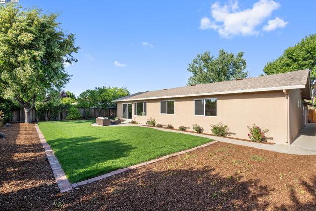 Image 45 of 48 For 1804 Tanglewood Way