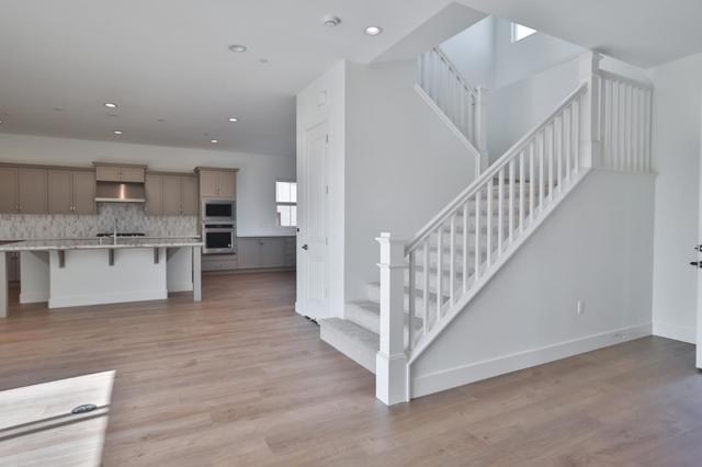 590 Santa Lucia Way, Marina CA: https://media.crmls.org/mediaz/d918b7f2-462c-499e-8ea3-a363b722c68a.jpg
