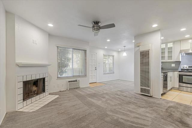 482 Coyote Creek Circle, San Jose CA: https://media.crmls.org/mediaz/d918f6bb-75f9-4d3e-8214-a8affb346cb7.jpg
