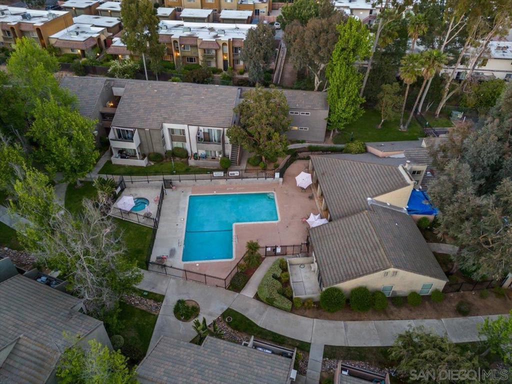 1350 N Escondido Blvd #37