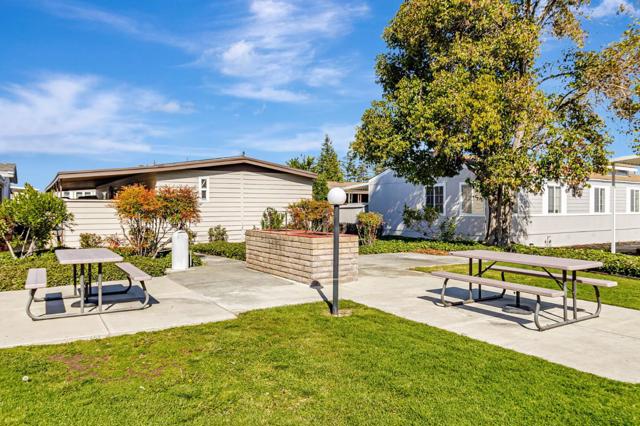 829 Villa Teresa Way, San Jose CA: https://media.crmls.org/mediaz/d91a37a6-1bb0-4d46-a4c3-91605c29d7eb.jpg