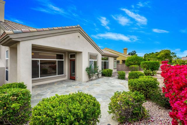 78462 Palm Tree Avenue, Palm Desert CA: https://media.crmls.org/mediaz/d91a9a70-248a-472c-a715-5b878c7f36b4.jpg