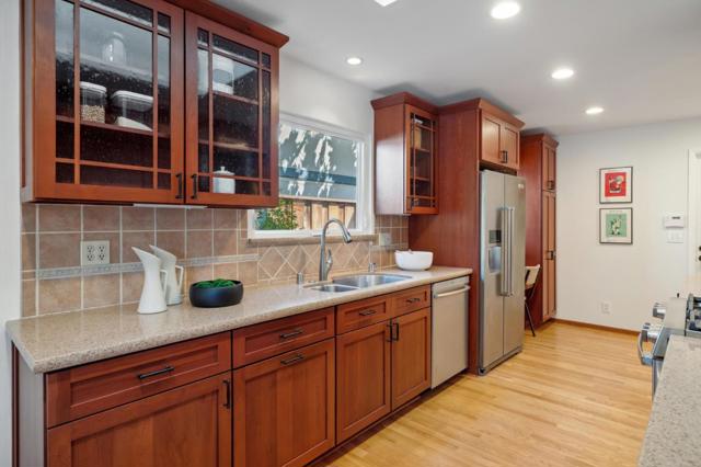 1410 Thunderbird Avenue, Sunnyvale CA: https://media.crmls.org/mediaz/d91b5b09-e4b5-46b9-af4d-ebec9434296c.jpg