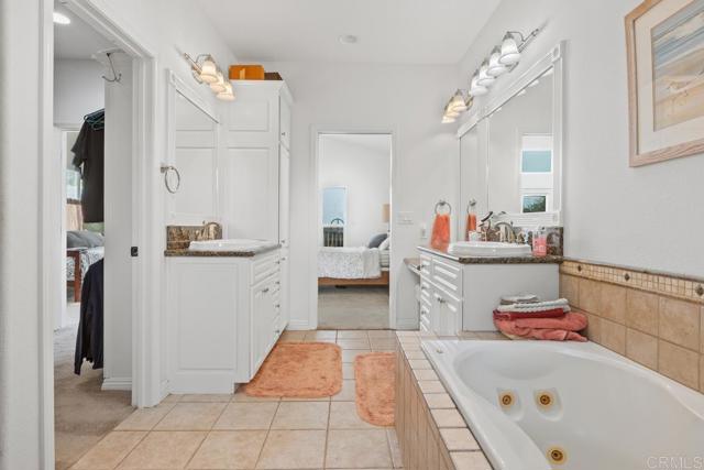 Detail Gallery Image 30 of 46 For 2725 Morning Glory Ln, Carlsbad,  CA 92008 - 3 Beds | 2 Baths