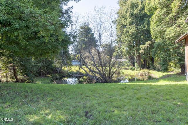 32551 Mill Creek Drive, Fort Bragg CA: https://media.crmls.org/mediaz/d91c2cfa-f16d-4f57-8344-055985ea5bdf.jpg