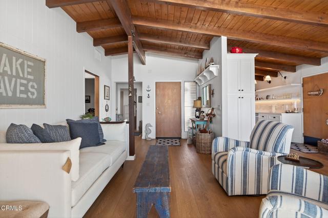 Detail Gallery Image 12 of 28 For 3884 Pacific Coast Hwy, Ventura,  CA 93001 - 3 Beds | 2 Baths