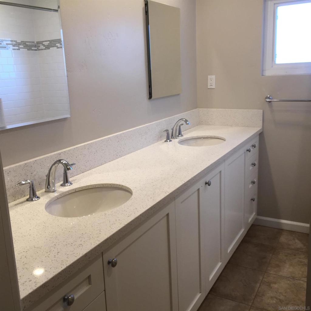 5104 63rd - photo 7