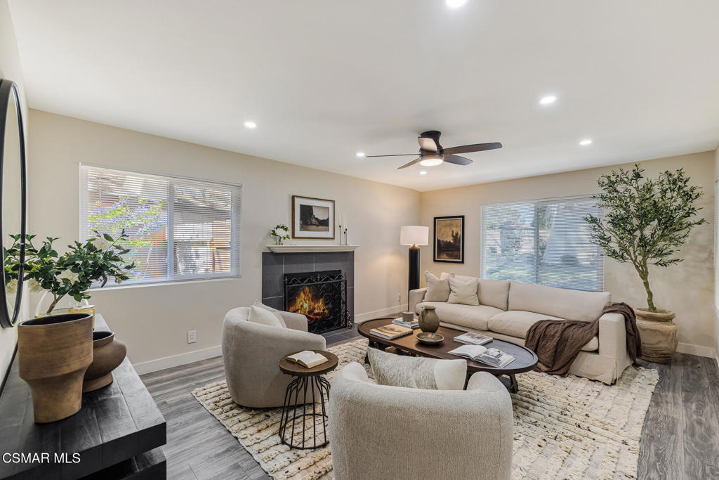 1137 Bright Glen Circle