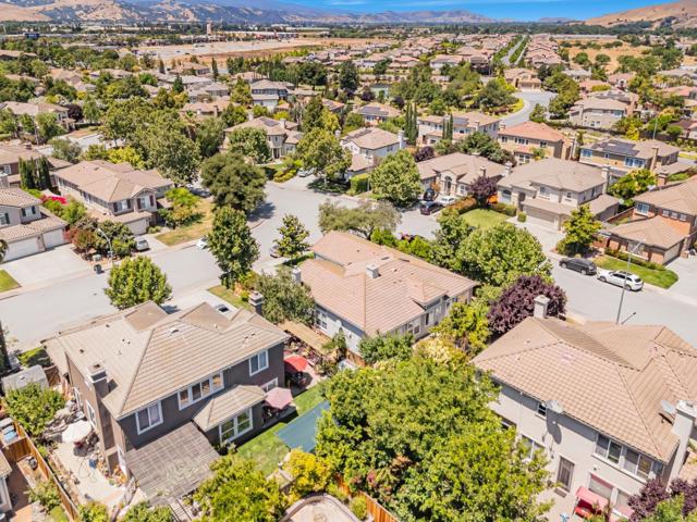 18400 Capistrano Way, Morgan Hill CA: https://media.crmls.org/mediaz/d91e66d1-672d-4e02-9b07-4221bf310d3a.jpg