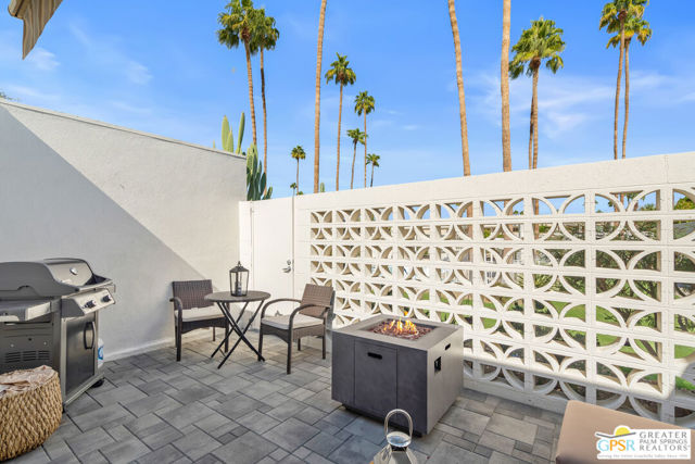 1848 Sandcliff Road, Palm Springs, California 92264, 3 Bedrooms Bedrooms, ,1 BathroomBathrooms,Condominium,For Sale,Sandcliff,24458212