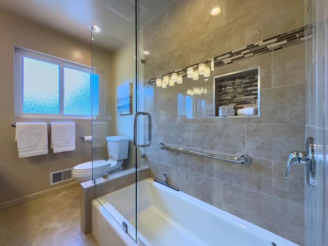 20905 Sullivan Way, Saratoga CA: https://media.crmls.org/mediaz/d91f81fa-539d-4eff-888d-8d0b0d50657d.jpg