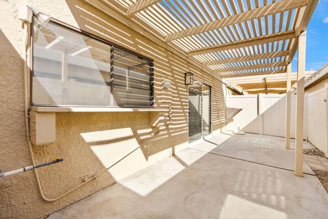 69738 Campana Court, Rancho Mirage CA: https://media.crmls.org/mediaz/d922c51e-b416-4bc7-9d67-d4d038b31f30.jpg