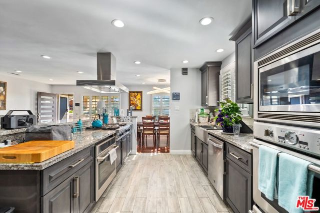 2031 W 98th Street, Los Angeles CA: https://media.crmls.org/mediaz/d922ea36-36ea-4e0d-97b1-81ee5ed6a805.jpg