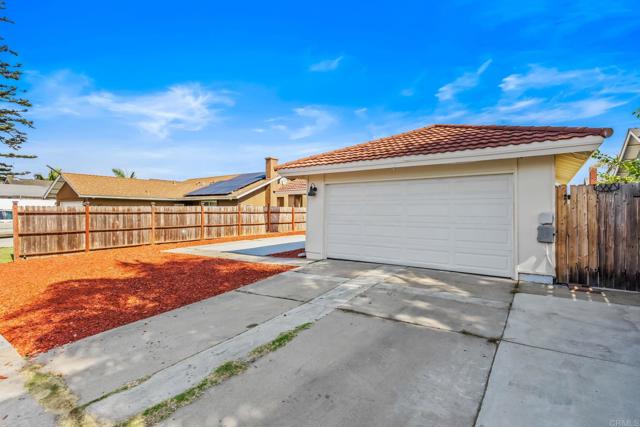 Detail Gallery Image 2 of 24 For 3796 Coleman Ave, San Diego,  CA 92154 - 3 Beds | 1/1 Baths
