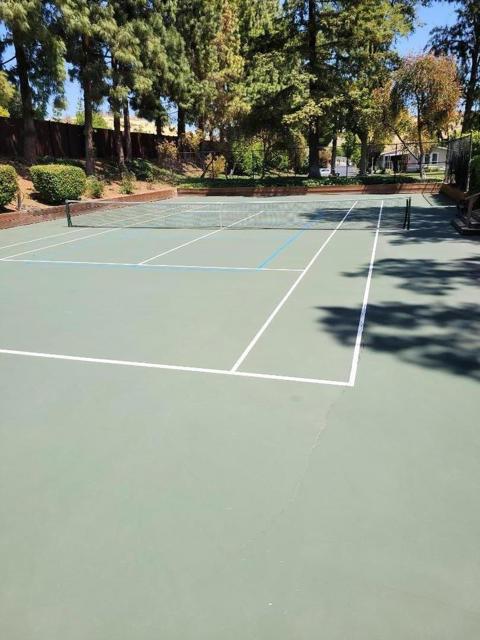 548 Mill Pond Drive, San Jose CA: https://media.crmls.org/mediaz/d923fbfc-2ab7-4c63-9fa0-0d690a3417f3.jpg