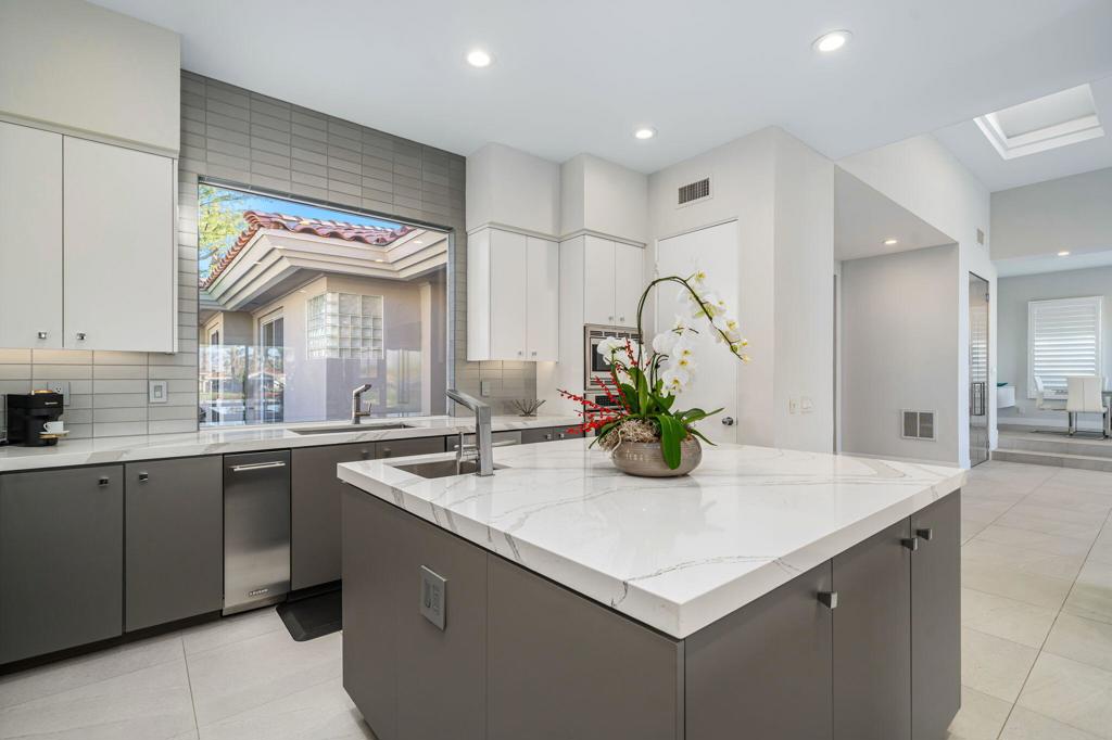 MLS #219139901DA image #25