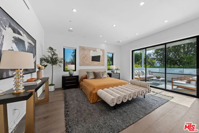 1609 N Stanley Avenue, Los Angeles CA: https://media.crmls.org/mediaz/d924f957-2222-47bd-b5ad-c01f55a2bc56.jpg