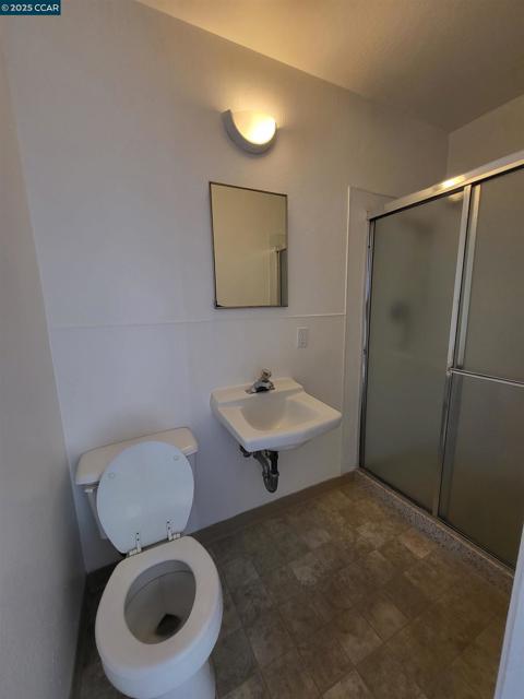 2488 Market Ave, San Pablo CA: https://media.crmls.org/mediaz/d92502b9-51e0-46c1-9507-971e1a0c207b.jpg