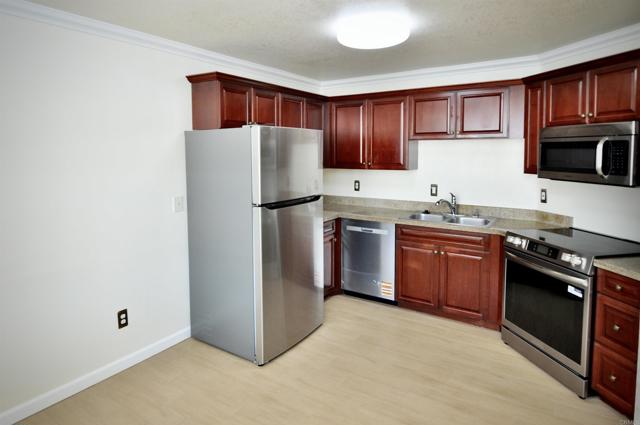 Detail Gallery Image 13 of 49 For 3512 Paseo De Los Americanos #93,  Oceanside,  CA 92056 - 1 Beds | 1 Baths