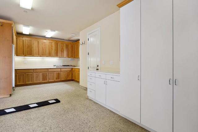 1305 Lions Peak Lane, San Martin CA: https://media.crmls.org/mediaz/d925cdff-6427-48a8-ad11-891644bda8ab.jpg