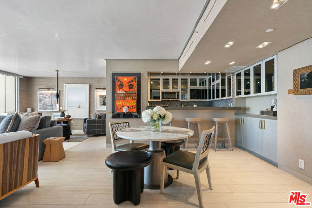 201 Ocean Avenue, Santa Monica CA: https://media.crmls.org/mediaz/d9264068-c5c1-47c7-a120-31929c422e28.jpg