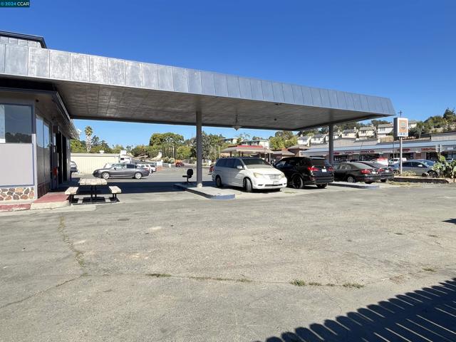 478 Appian Way, El Sobrante, California 94803, ,Business Opportunity,For Sale,Appian Way,41076083